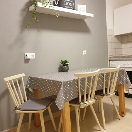 Daire Ferienwohnung Zur Wahr 5 *