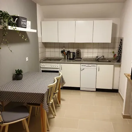 Ferienwohnung Zur Wahr 5